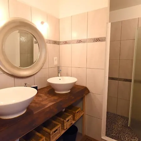 בית נופש White Blue House *