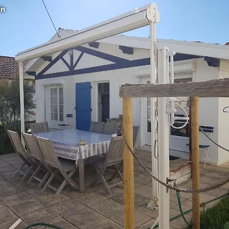 Holiday home White Blue House